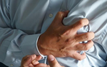5 علامات تحذر من أمراض القلب