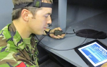 الإحباط يدفع أفراد الجيش البريطاني لاستخدام الآيباد