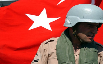 الناتو يعلن استعداده لإرسال قوات للدفاع عن تركيا من الانتهاكات الروسية