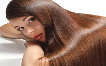 وصفات طبيعية لترطيب الشعر وتقليل الهيشان