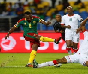 الكاميرون تصطدم بأحلام جامبيا في أولى لقاءات ربع نهائي أمم أفريقيا