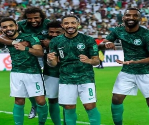 السعودية تتحدى الغيابات أمام المكسيك لخطف بطاقة التأهل للدور الـ 16