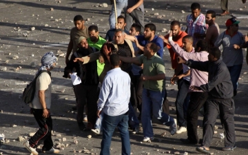قوات الأمن تغلق “مصطفي محمود” بالاسلاك الشائكة و تلقي القبض علي 12 اخواني