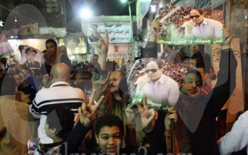 بالفيديو والصور … مواطنون يحتفلون بترشح السيسي للانتخابات الرئاسية