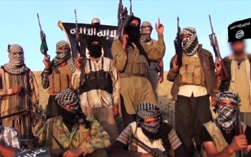 داعش يزعم احتجازه امريكي ثان ويهدد بذبحه