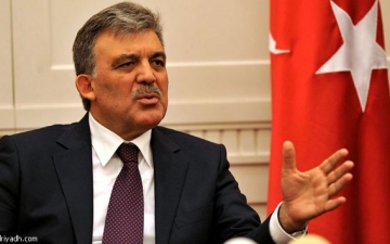 الرئيس التركي جول يهنىء السيسي بمناسبة توليه مهام منصبه