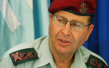 وزير الدفاع الإسرائيلي يعلن بدء عملية عسكرية برية على قطاع غزة