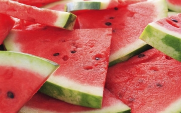 البطيخ والعدس أبرز الأطعمة لتقوية جهاز المناعة