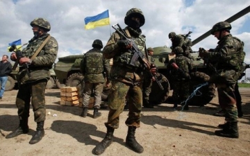 القوات الاوكرانية تنجح في فك حصار الانفصاليين لمطار لوجانسك