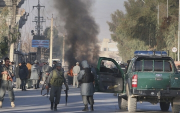 مقتل 6 من جنود الناتو و10 مدنيين أفغان بهجوم انتحاري