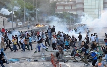 تجدد الصدامات بين متظاهرين أكراد والشرطة التركية