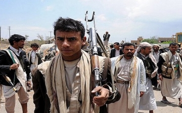 المقاومة الشعبية اليمنية تشن هجوما على الحوثيين لفك الحصار عن تعز