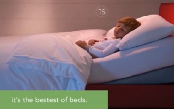 بالفيديو .. سرير ذكى يوفر للأطفال الراحة ويراقبهم أثناء نومهم