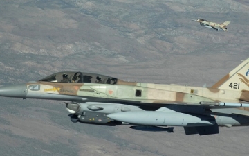 الطيران الإسرائيلى يقصف مواقع للجيش السورى فى القنيطرة
