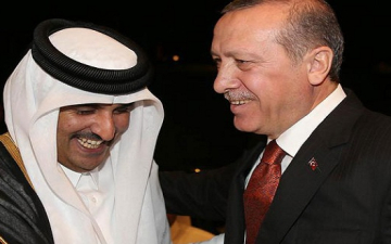 تركيا وقطر توقعان اتفاقا يسمح بنشر قوات مشتركة