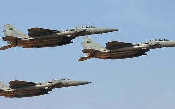 طائرات “عاصفة الحزم” تواصل قصف معاقل الحوثيين بصنعاء
