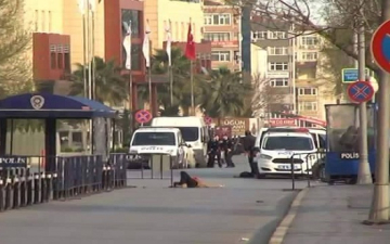 مقتل شخص فى اشتباك مسلح امام مقر الشرطة فى اسطنبول