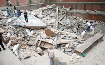 فيديو مذهل للحظة حدوث زلزال نيبال .. وصور تعكس حجم الكارثة
