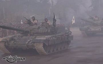 بالفيديو .. “جيش الإسلام” ينظم أكبر وأضخم عرض عسكرى فى سوريا