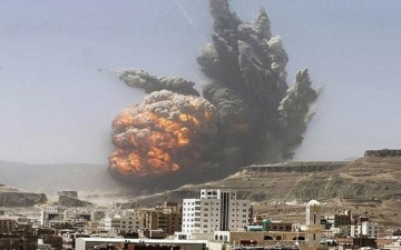 طائرات التحالف العربى تقصف القصر الجمهورى بمدينة تعز اليمنية