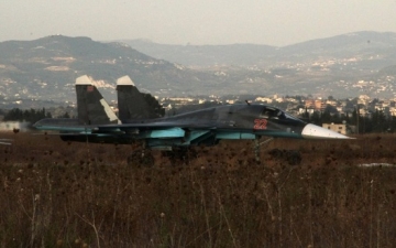 بالفيديو .. طائرات روسية تدمر مركز قيادة ومعسكراً لداعش فى سوريا