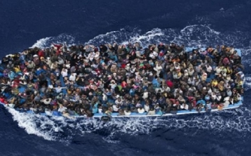 أكثر من مليون لاجئ سيعبرون البحر المتوسط فى 2015 و2016