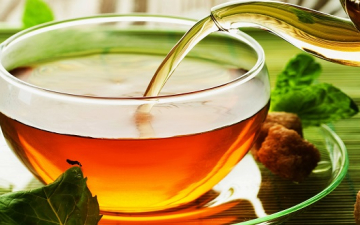دراسة: الشاى الأسود يخلصك من الدهون المتواجدة فى القناة الهضمية
