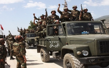 الجيش السورى يقترب من فك الحصار عن إدارة المركبات بحرستا شرق دمشق