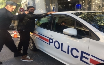 بالصور .. كواليس القبض على محمد فؤاد فى باريس