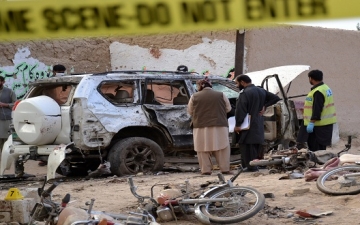 تفجير استهدف رئيس مجلس الشيوخ بـ”باكستان” وأسفر عن 25 قتيلا