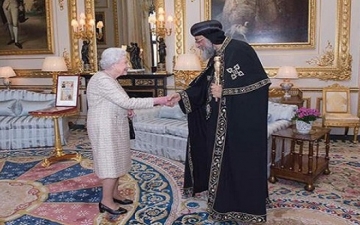 ملكة بريطانيا تستقبل البابا تواضروس الثانى فى قلعة ويندسور