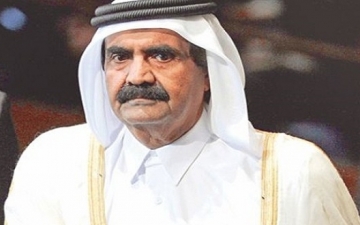 مفاجأة بشأن انقلاب أمير قطر السابق على والده