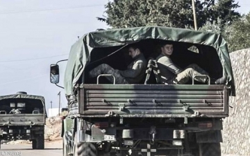 تدفق المدرعات التركية صوب الحدود السورية تمهيدا لبدء عملية عسكرية