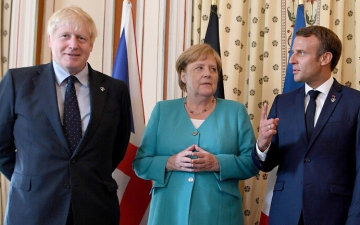 بريطانيا وألمانيا وفرنسا تحمل إيران مسؤولية استهداف منشآت “أرامكو”