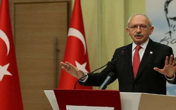 زعيم المعارضة التركية : نرفض إرسال جنودنا للموت بصحراء ليبيا