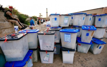 قطار الانتخابات العراقية يبدأ التحرك بعد فشل محاولات التأجيل