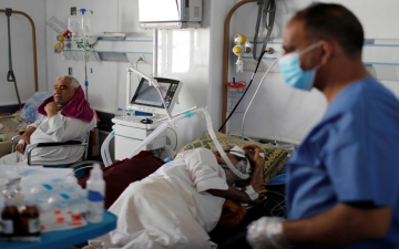العراق يعلن دخوله في موجة وبائية ثالثة أكثر خطورة من الموجتين الأولى والثانية