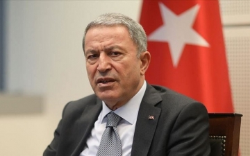 خروجاً على الاجماع الدولي .. وزير دفاع تركيا يؤكد بقاء قوات بلاده فى ليبيا