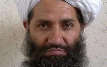 من هو زعيم حركة طالبان التى باتت تسيطر على افغانسان ؟