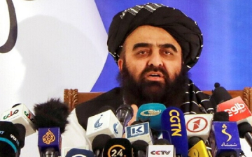 طالبان تنفي وجود مشكلة أمنية وتتعهد بحماية مساجد الشيعة بعد تفجيري داعش