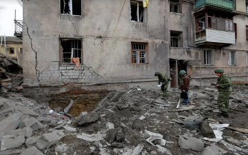 قصف أوكراني عنيف على دونيتسك .. وكييف تعلن الإنذار الجوي بـ 5 مقاطعات