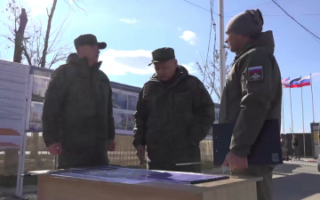 وزير الدفاع الروسي يزور ماريوبول في جمهورية دونيتسك الشعبية