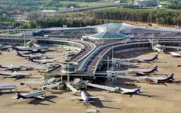 استئناف العمل بمطارات موسكو بعد توقف مؤقت بسبب هجوم 3 مسّيرات أوكرانية