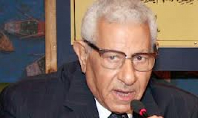 مكرم محمد أحمد : المصريون على يقين أن السيسي سيرشح نفسه