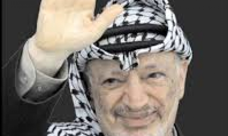 العربي:عرفات لعب دورا بارزًا كقائد تاريخي