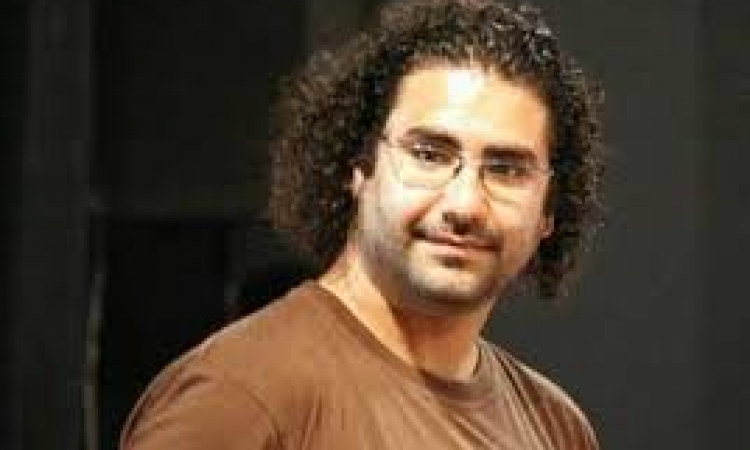 نقيب الصحفيين يصدر قراراً بمنع دخول علاء عبد الفتاح نقابة الصحفيين