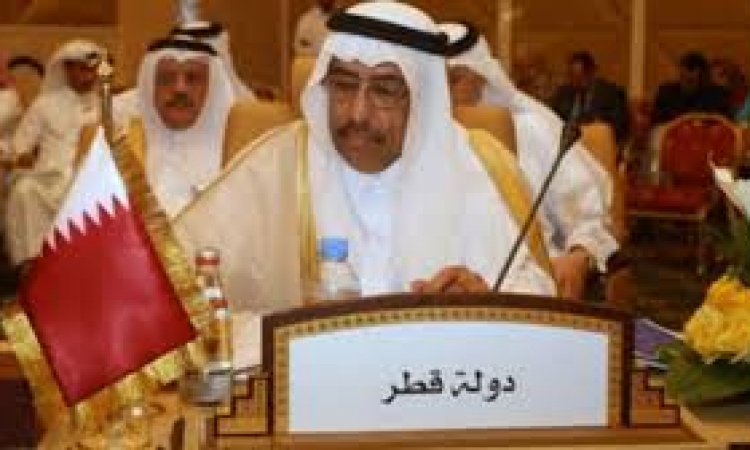 مشادة كلامية بين سفير قطر والصحفين