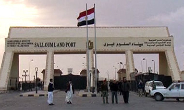 ضبط 22 مصري و3 سودانيين متسللين قادمين من ليبيا