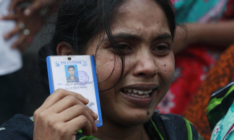 ارتفاع حصيلة ضحايا غرق عبارة ببنجلاديش إلى 12 قتيلا