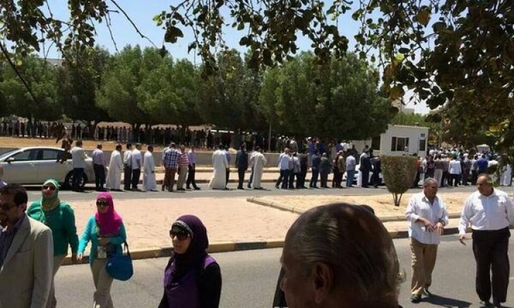لجنة انتخابات الرئاسة: إقبال «كثيف» في الساعات الأولى لتصويت المصريين بالخارج